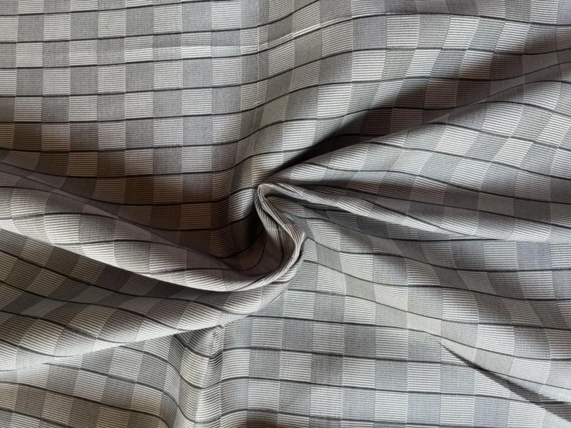 Silk Houndstooth, Grey with Black Edge