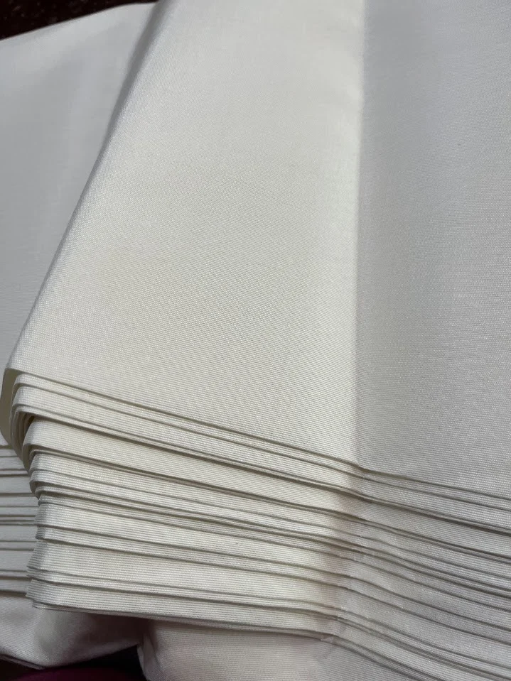 Solid-Colour Silk, Smooth Weave, Heavy Weight, Off-White