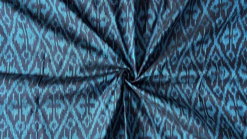 Ikat Silk, 2-Shaft, Lantern Pattern, Navy with Sky Blue Ikat