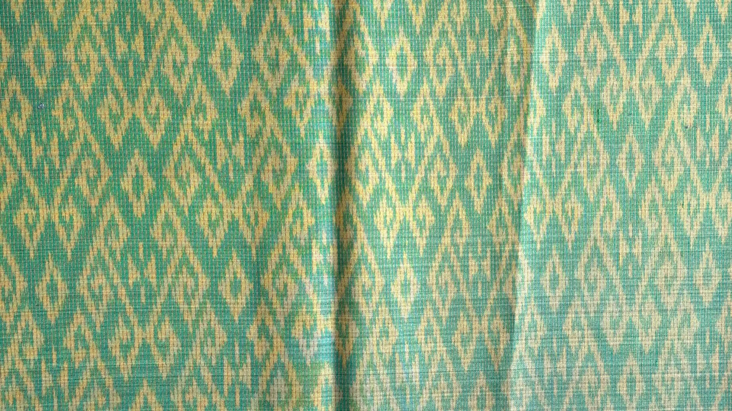 Ikat Silk, 2-Shaft, Crossed-Hook Pattern, Green