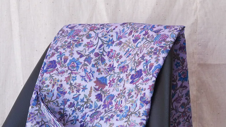 Printed Silk, Smooth Weave, 2-Ply, Light Purple