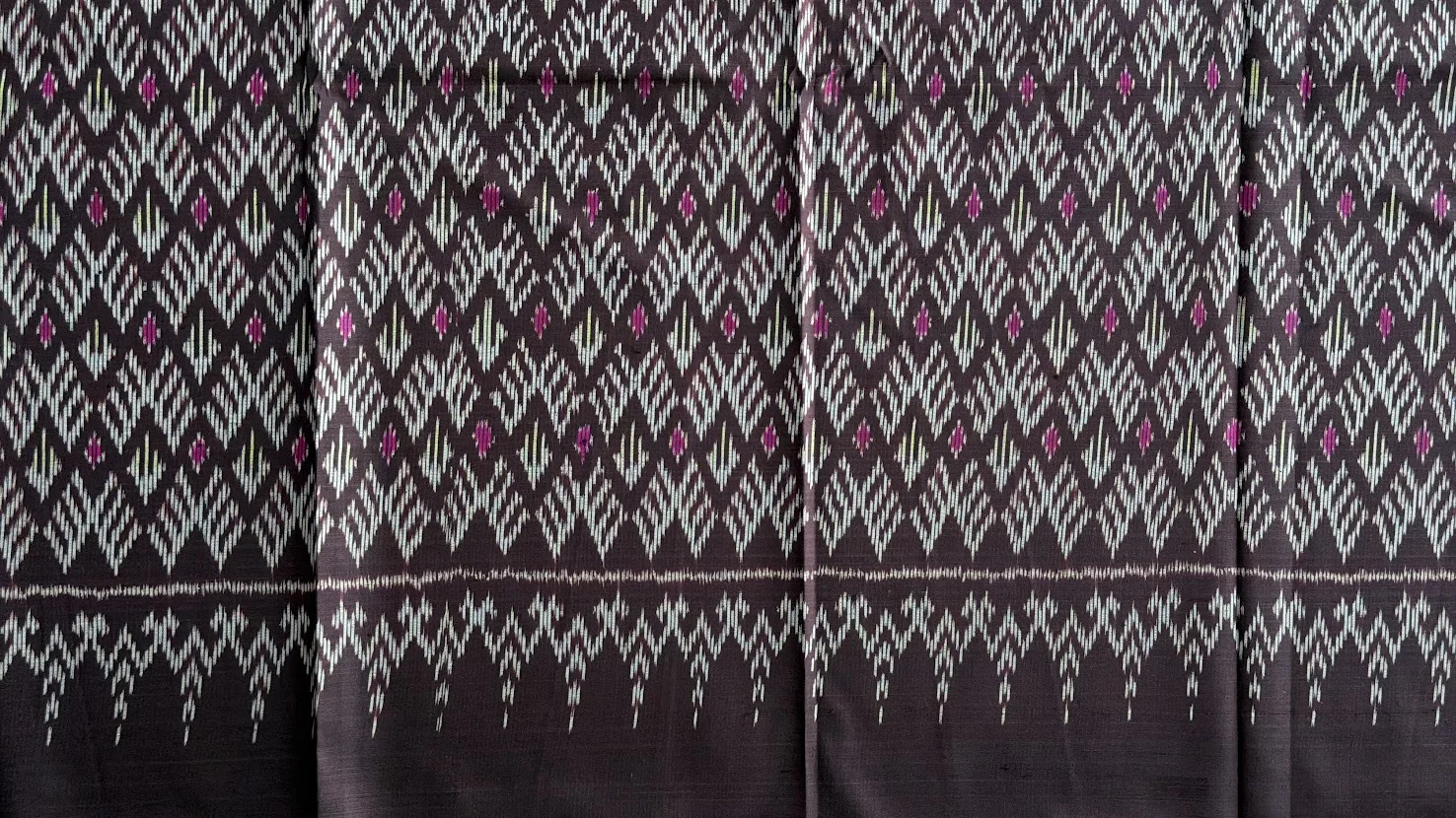 Ikat Silk, 2-Shaft, Peacock-Tail Pattern, Deep Plum