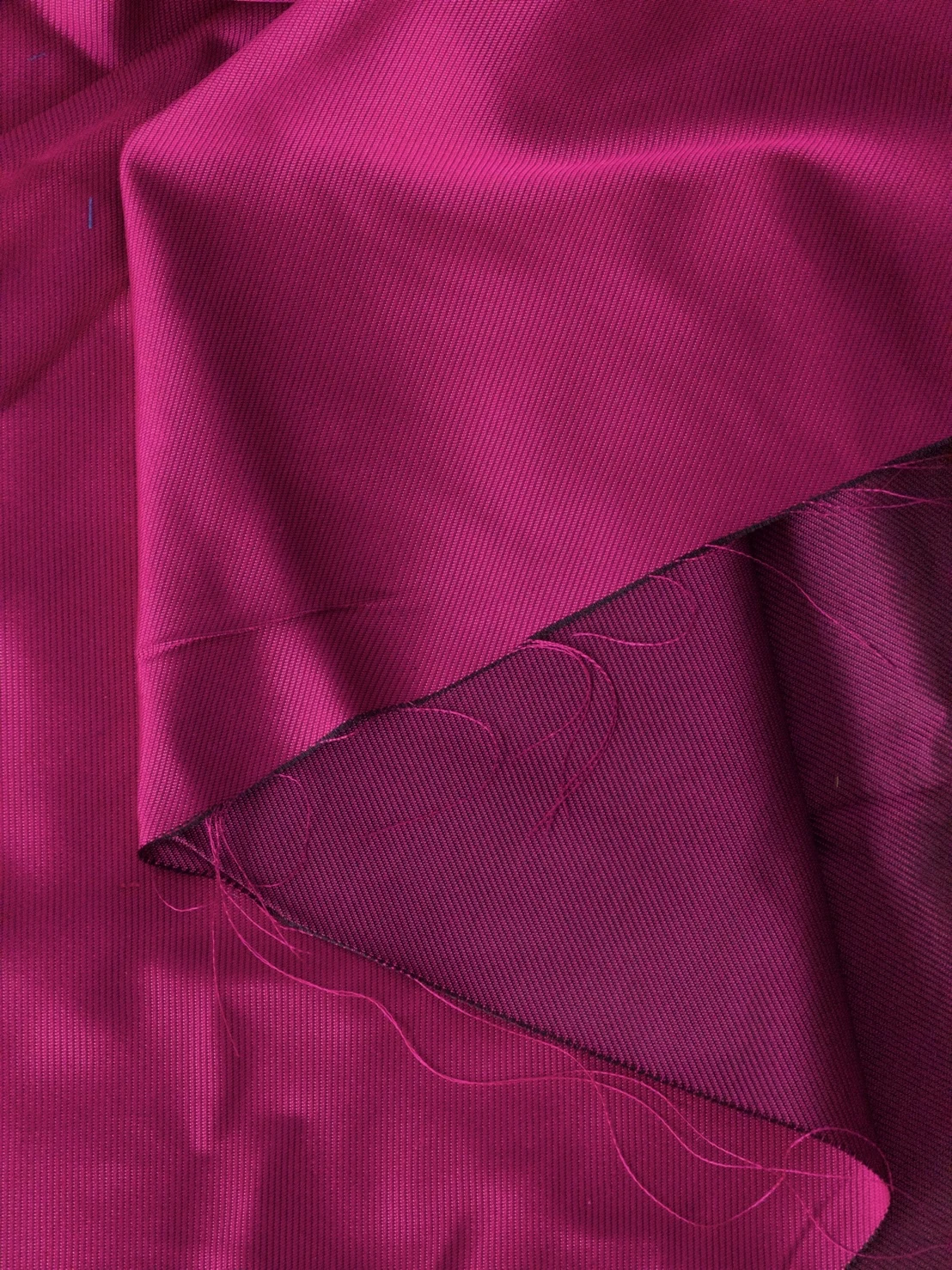 Solid-Colour Silk, 4-Shaft Fine Stripe Weave, Magenta