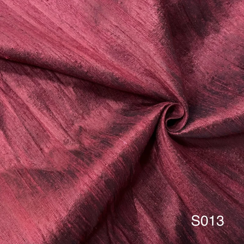 Slubbed Silk, Soft Textured, Red