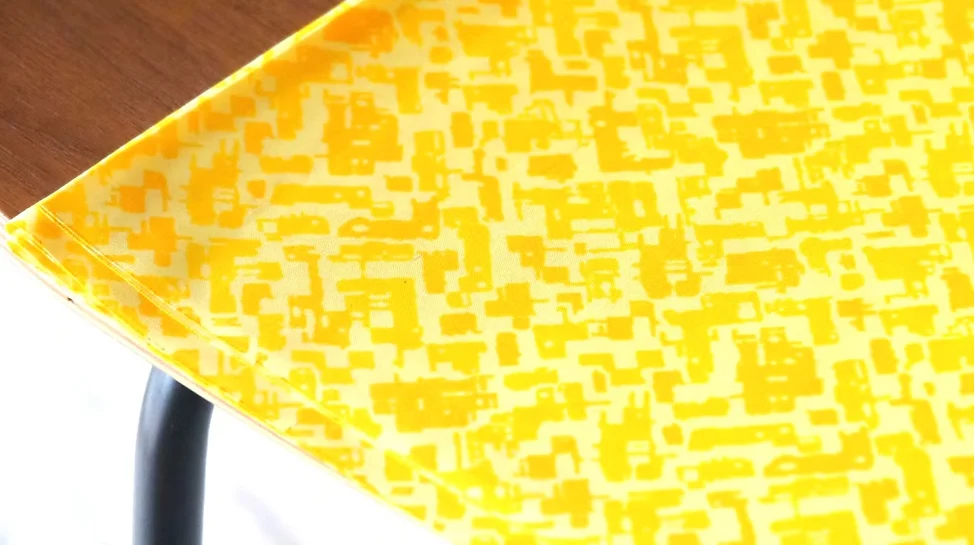 Printed Silk, Smooth Weave, 2-Ply, Yellow Ground