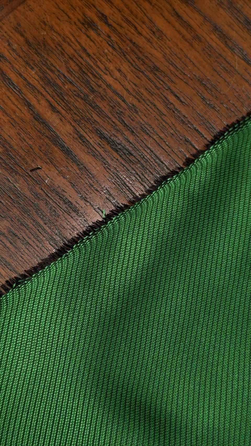 Solid-Colour Silk, 4-Shaft Fine Stripe Weave, Mid Green
