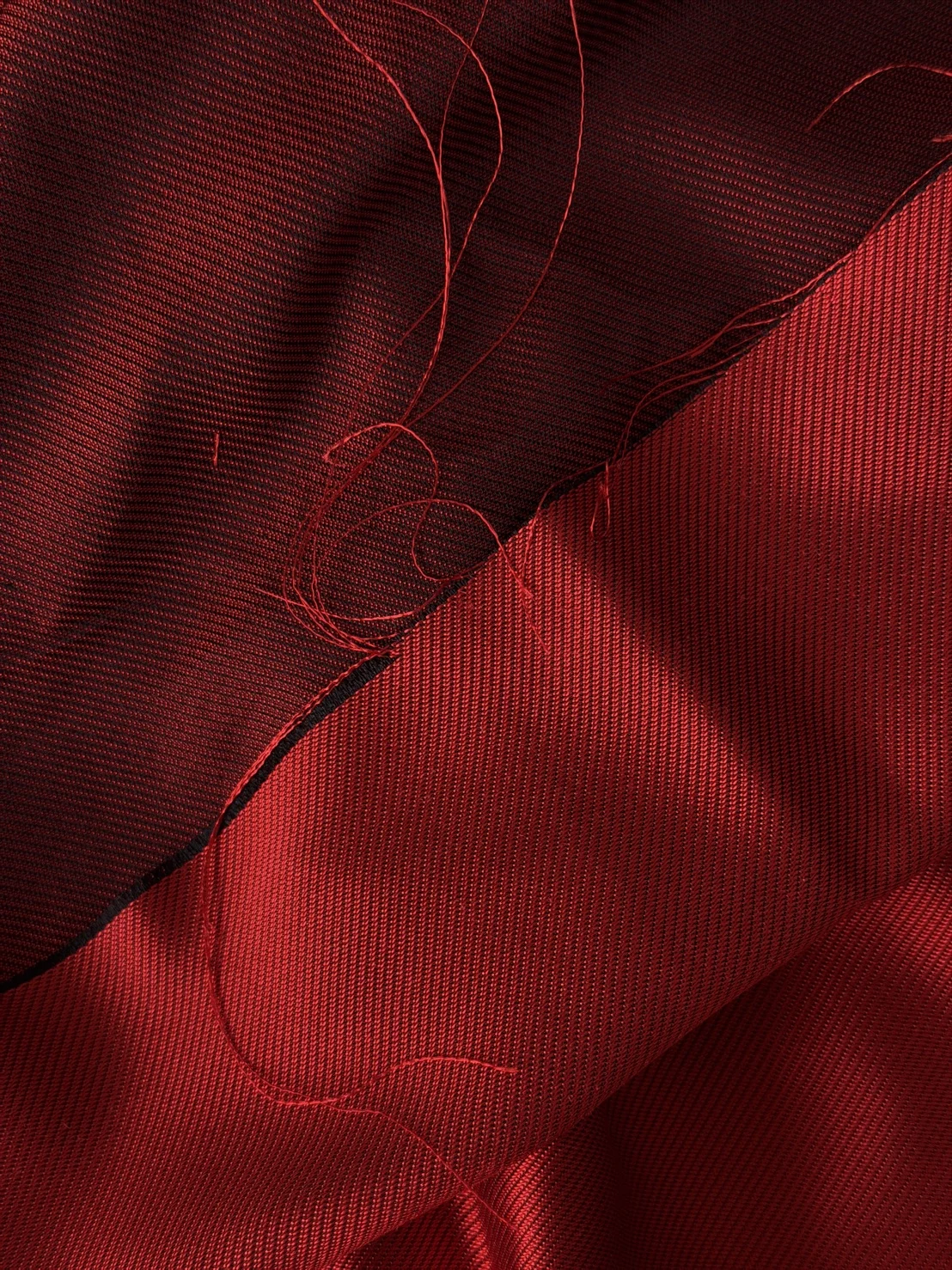 Solid-Colour Silk, 4-Shaft Fine Stripe Weave, Bright Red